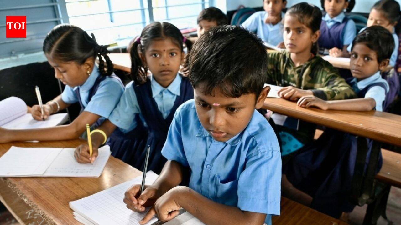 'Kannada can't be third language in Karnataka': State school body opposes CBSE's three-language policy