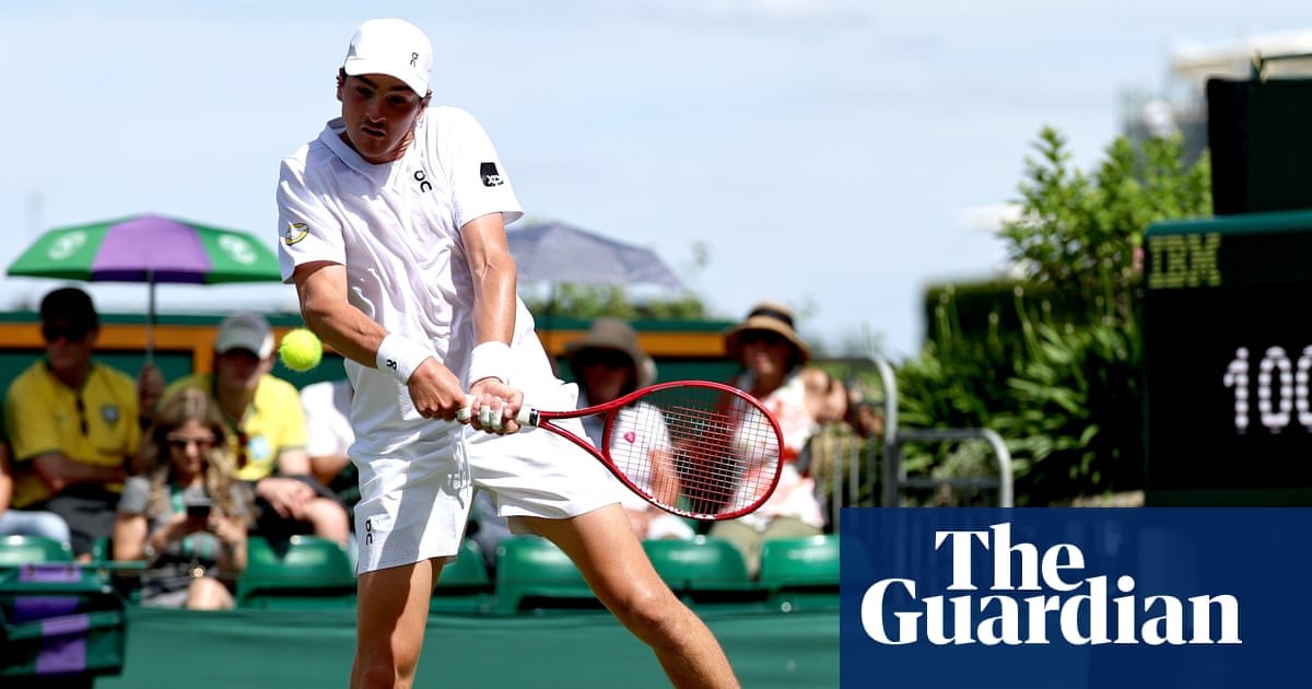 Wimbledon diary: football phobia, AI fandom and home-nation heartbreaks