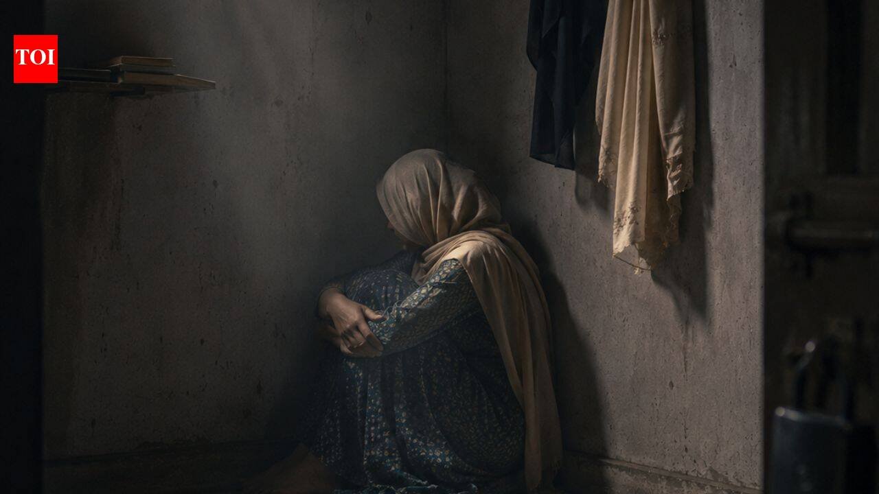 'Pressured to recite religious verses, eat beef': Kanpur teen alleges abduction, confinement to force conversion; one arrested
