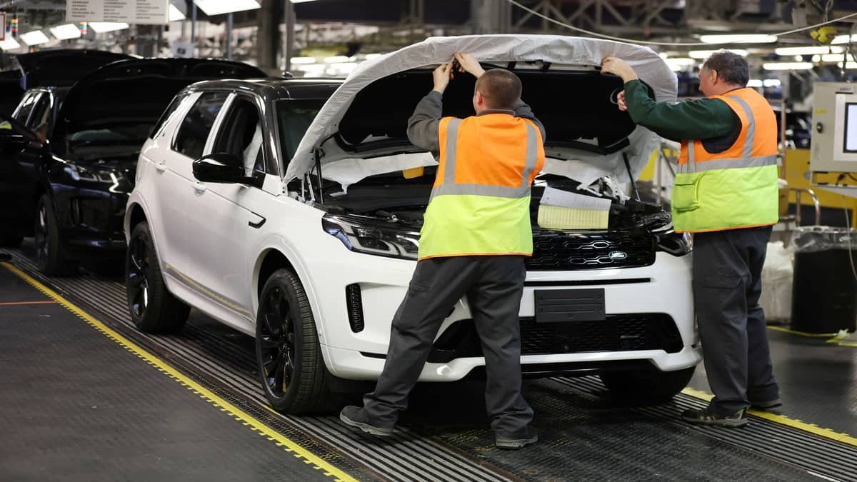 Whistleblower in UK court against Jaguar Land Rover — alleges ‘fire risks’ in Range Rover Evoque model