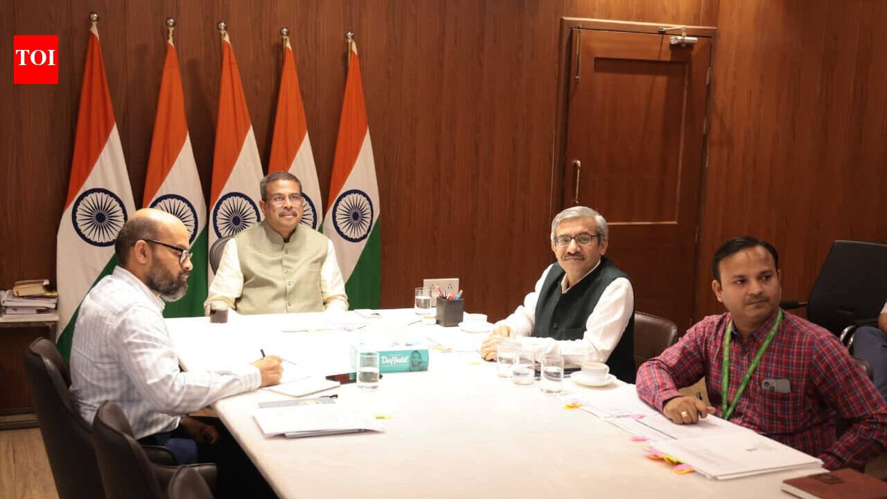 IIT Bombay, SUNY Old Westbury to collaborate on engineering education, research; Dharmendra Pradhan welcomes partnership