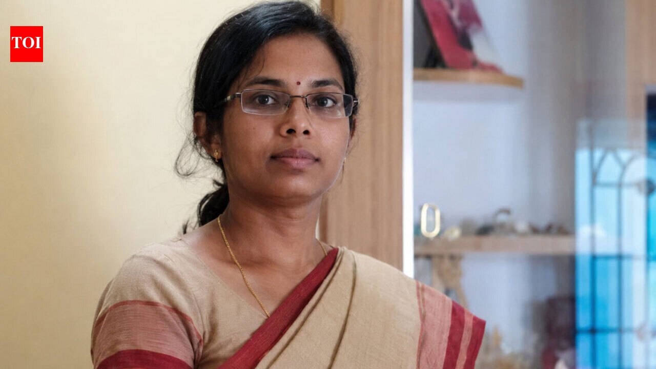 She grazed buffaloes after school; the cab driver's daughter cracked UPSC to become an IAS officer
