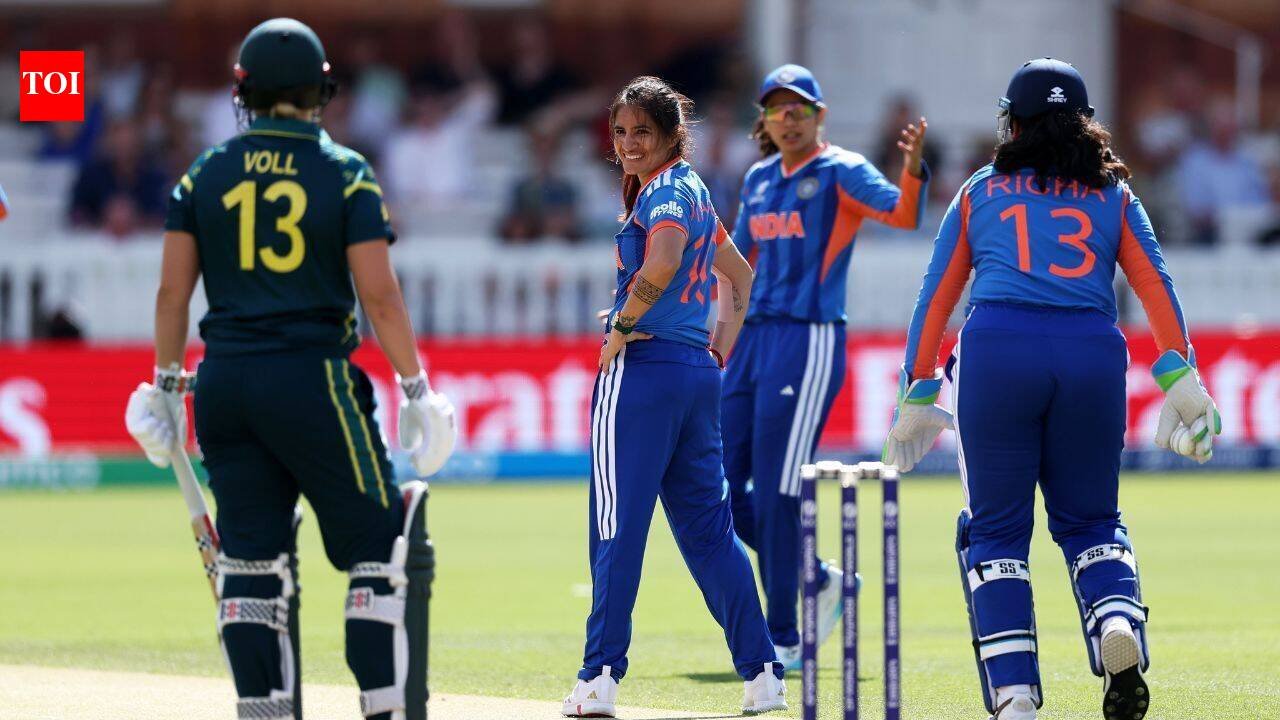 India crash out of Women's T20 WC despite Harmanpreet's heroics