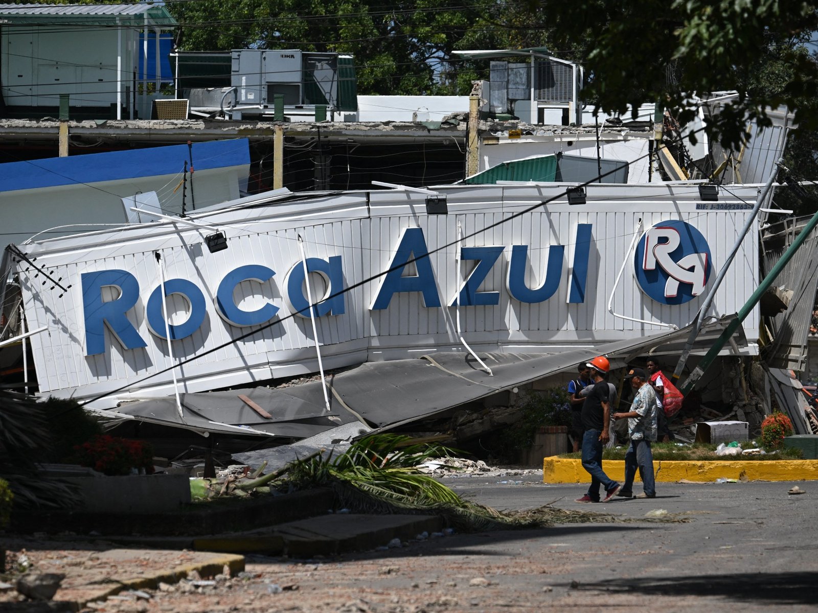Another powerful magnitude 4.8 earthquake hits near Venezuela