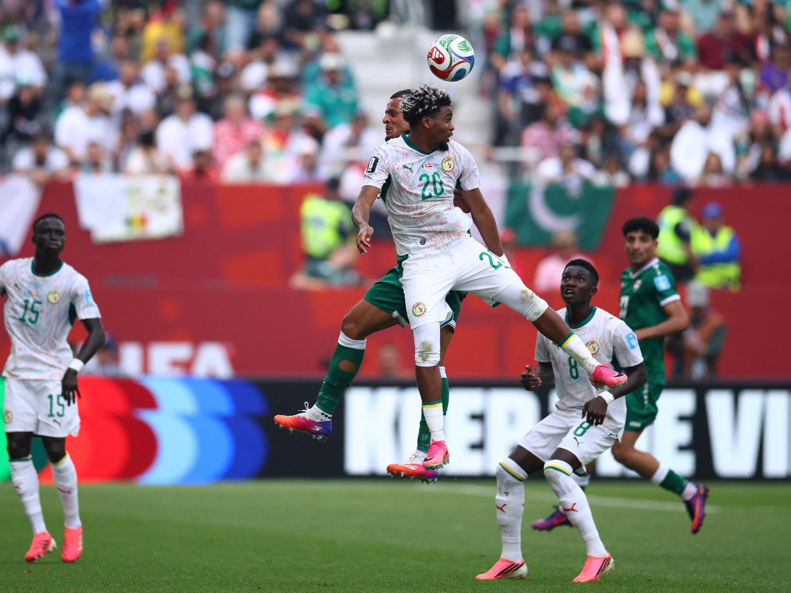 Senegal score 5-0 win over 10-man Iraq, keep World Cup knockout hopes alive