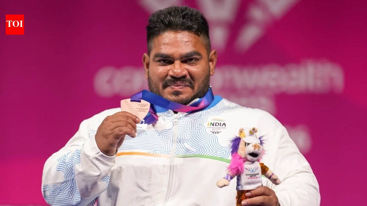 Once a vegetable seller & e-rickshaw driver, Jhandu now earns spot on CWG podium