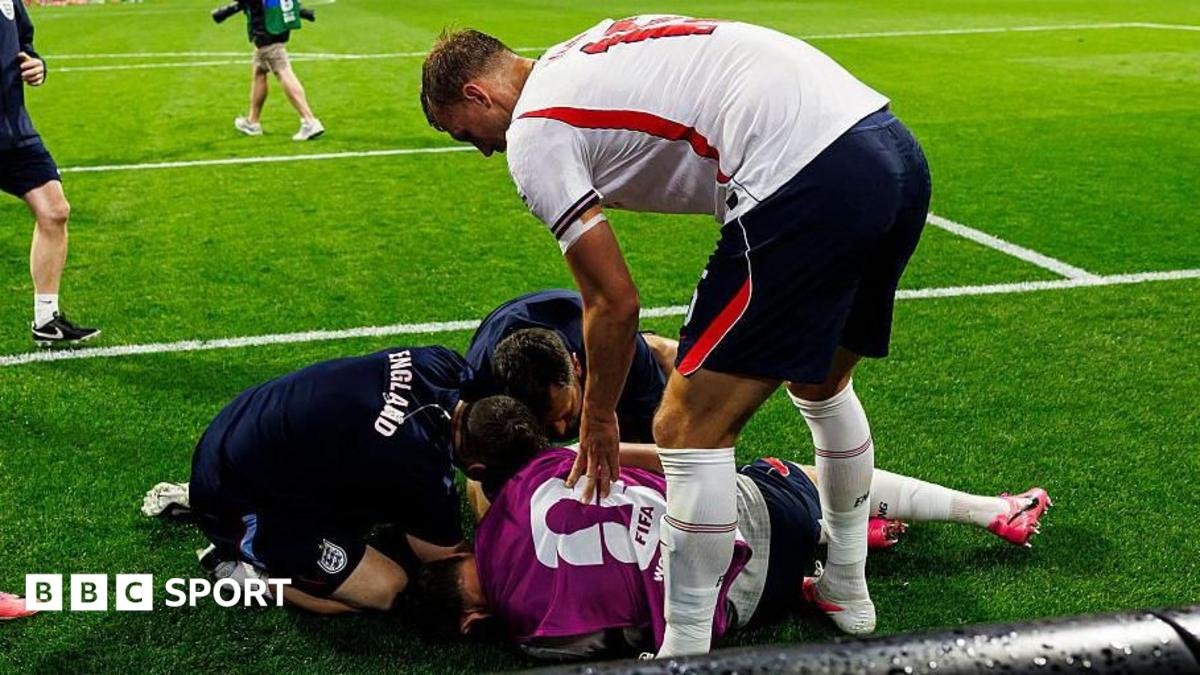 England players to get hoarding warning after freak Henderson injury