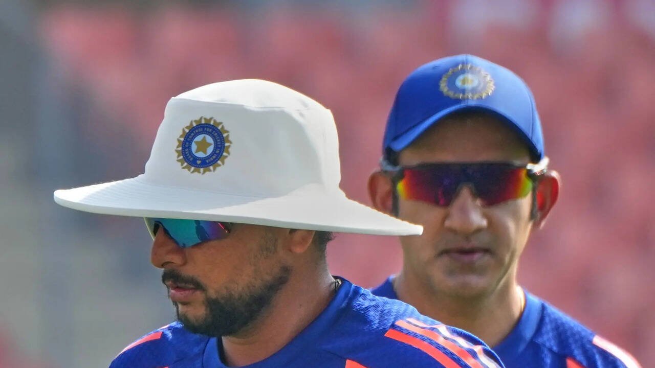 'Absolutely zero confidence': Ashwin questions Gambhir & management's faith in Kuldeep