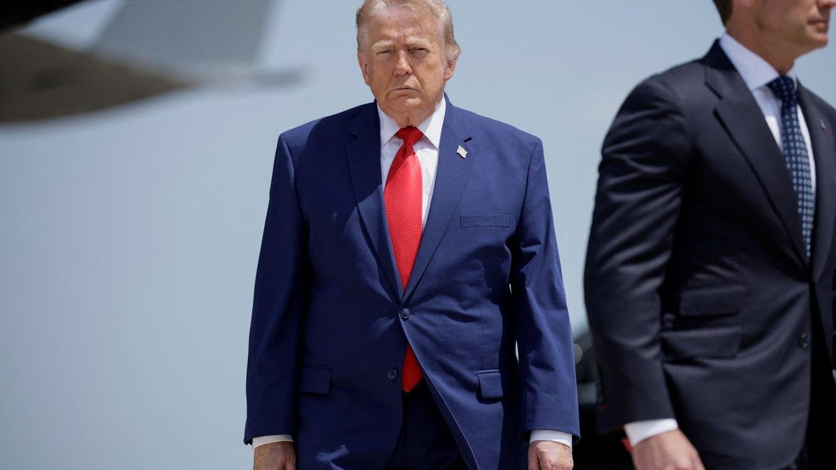 Trump says U.S. will destroy bridge or power plant for each Iranian attack in Strait of Hormuz