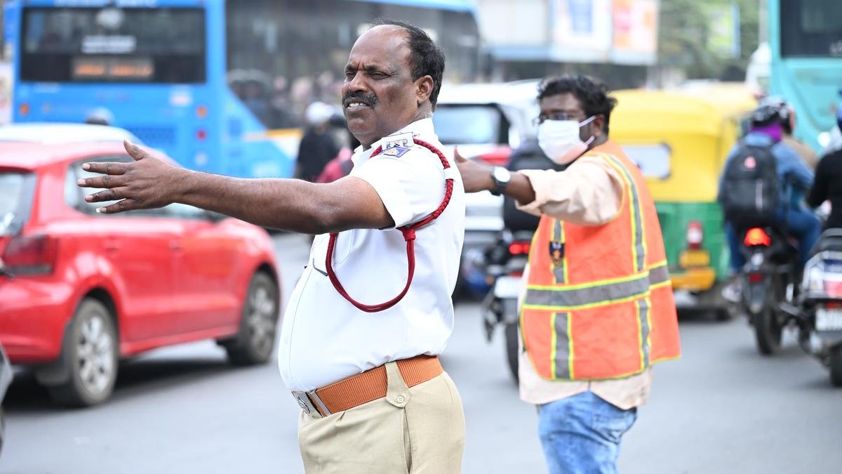 Bengaluru police launch traffic warden organisation website to boost citizen participation