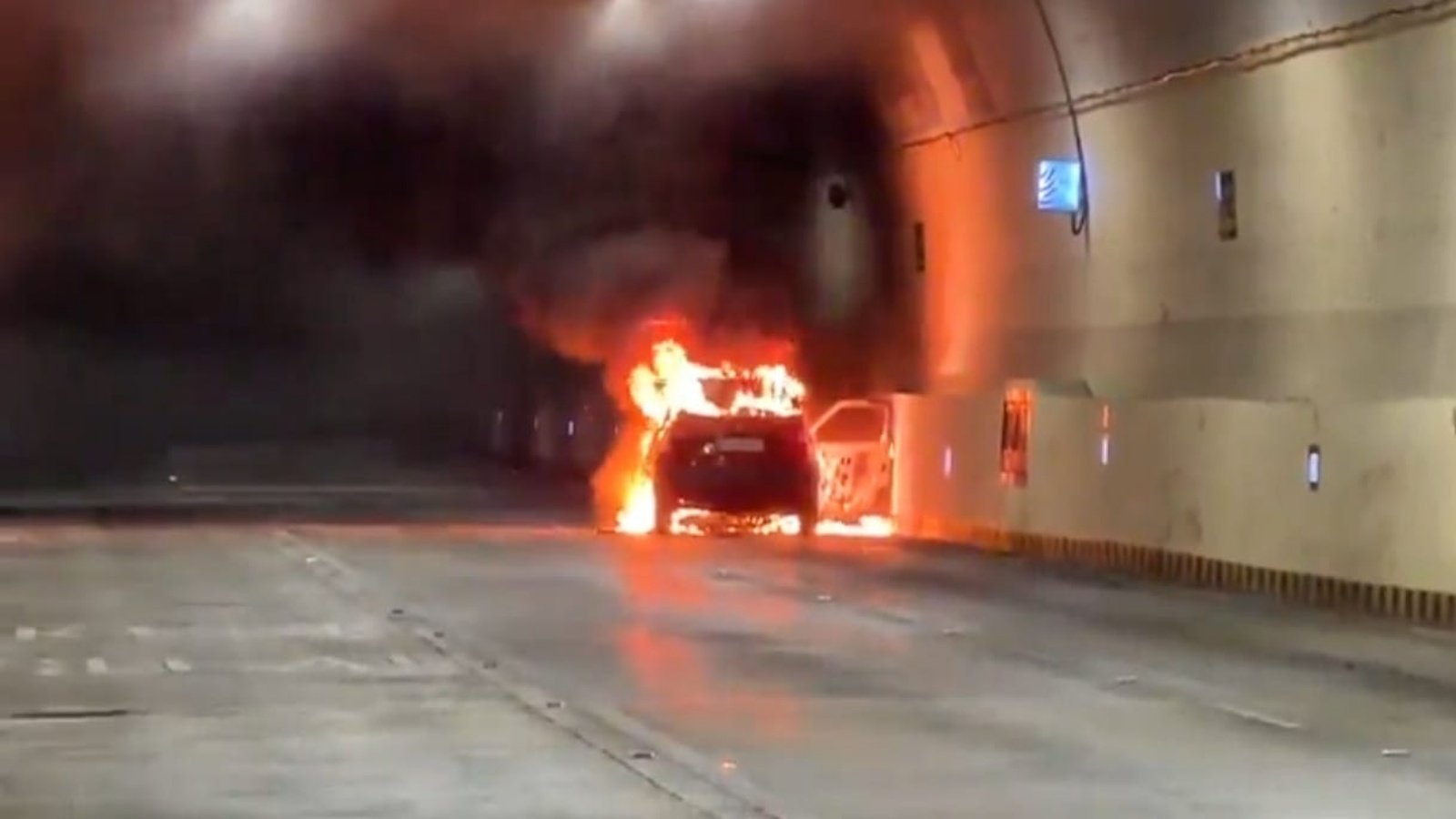 India News Live Updates,15 July 2026: Mumbai coastal road closed as car goes up in flames