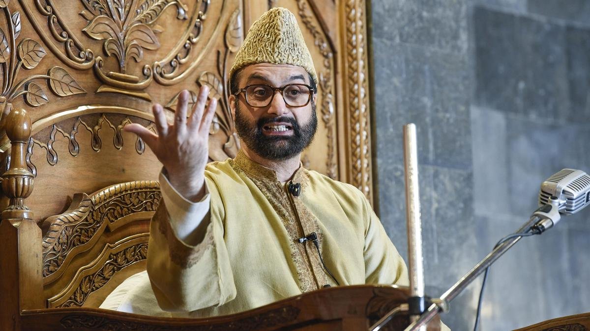 Concerned over civilian deaths, Mirwaiz urges Pakistan to prioritise dialogue, restraint in PoK