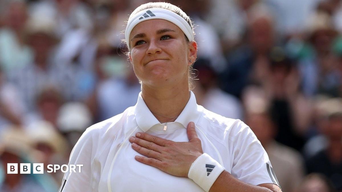 Muchova beats Gauff in epic tie-break to reach Noskova final