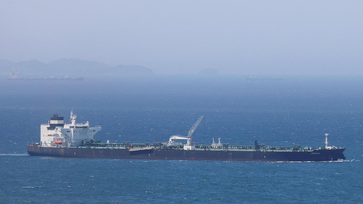 West Asia war LIVE: Iran was unable to export 'single barrel of oil' during U.S. blockade