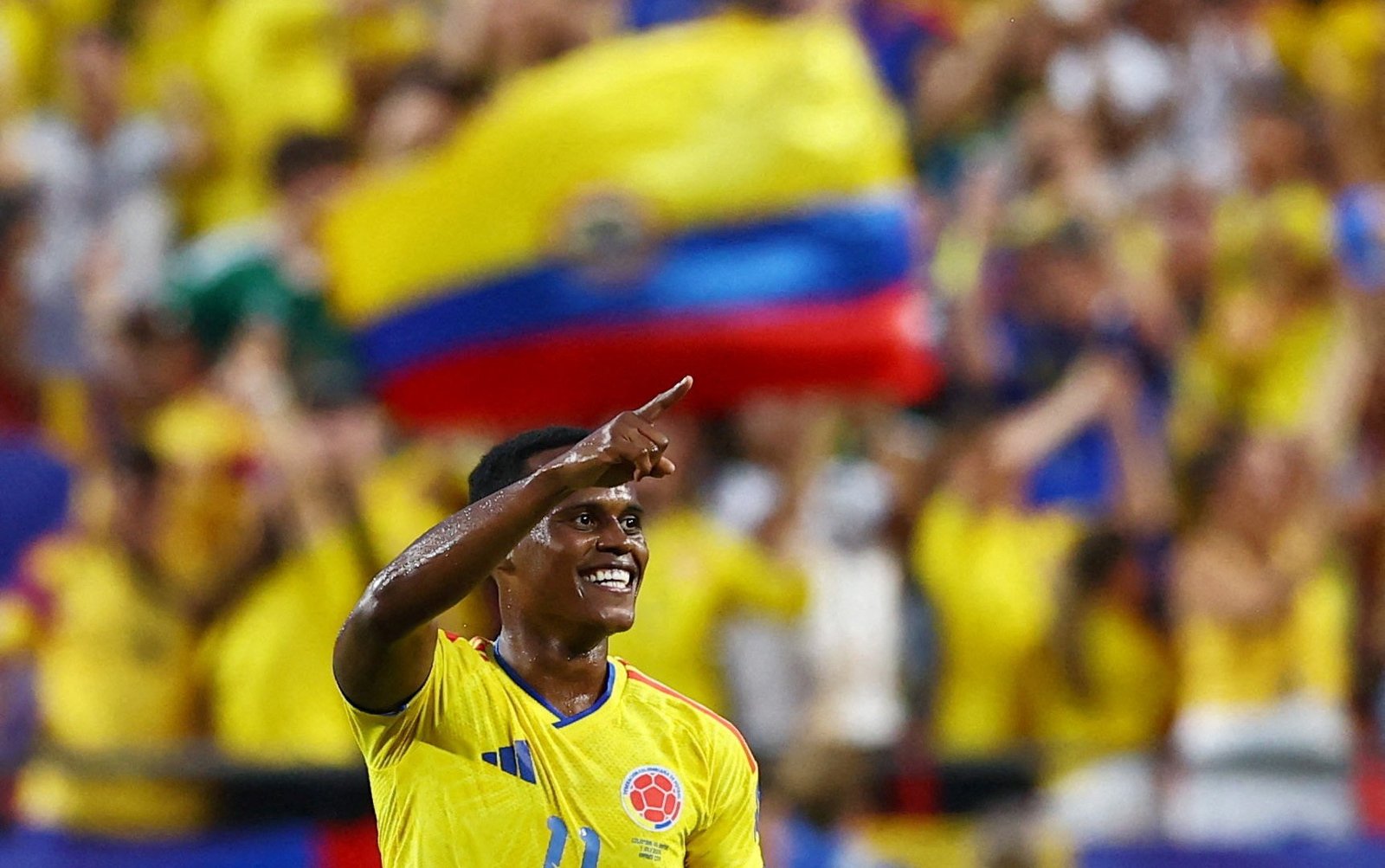 Arias sends Colombia into World Cup last-16 with 1-0 win over Ghana