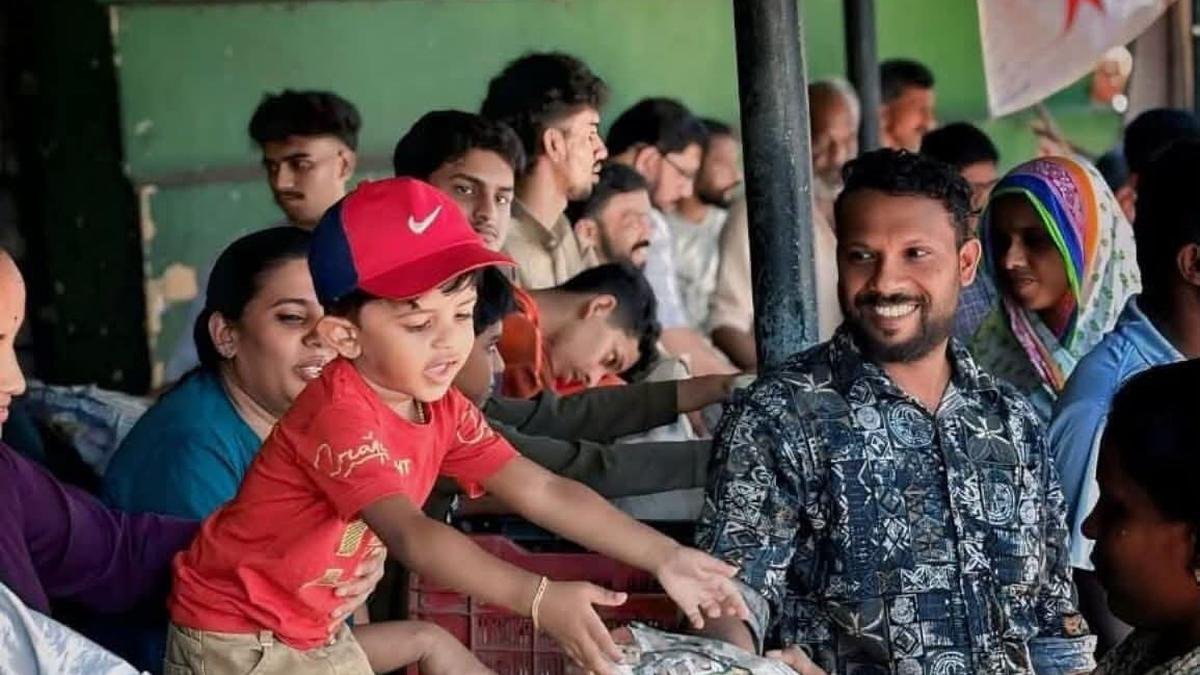 Faced with outrage, Kerala Health Minister makes a U-turn on DYFI food packet distribution in hospitals