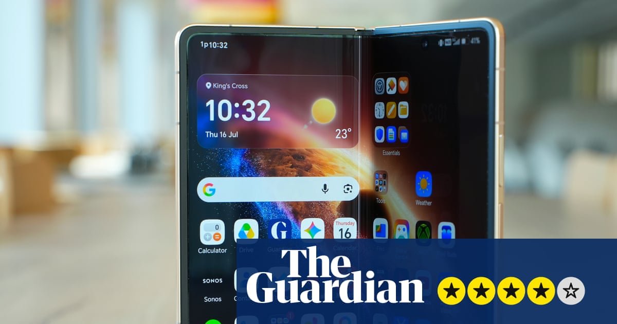 Honor Magic V6 review: sleek foldable phone lacking a bit of polish