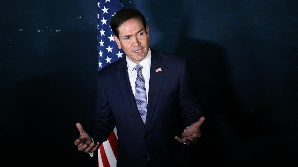 Iran's demands over the Strait of Hormuz would set a dangerous precedent, Rubio tells Asian leaders