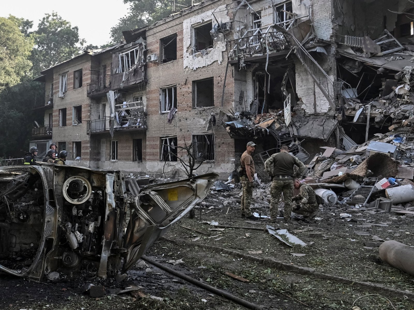 Two killed in Russian missile fire on Kyiv after Ukraine-EU drone deal