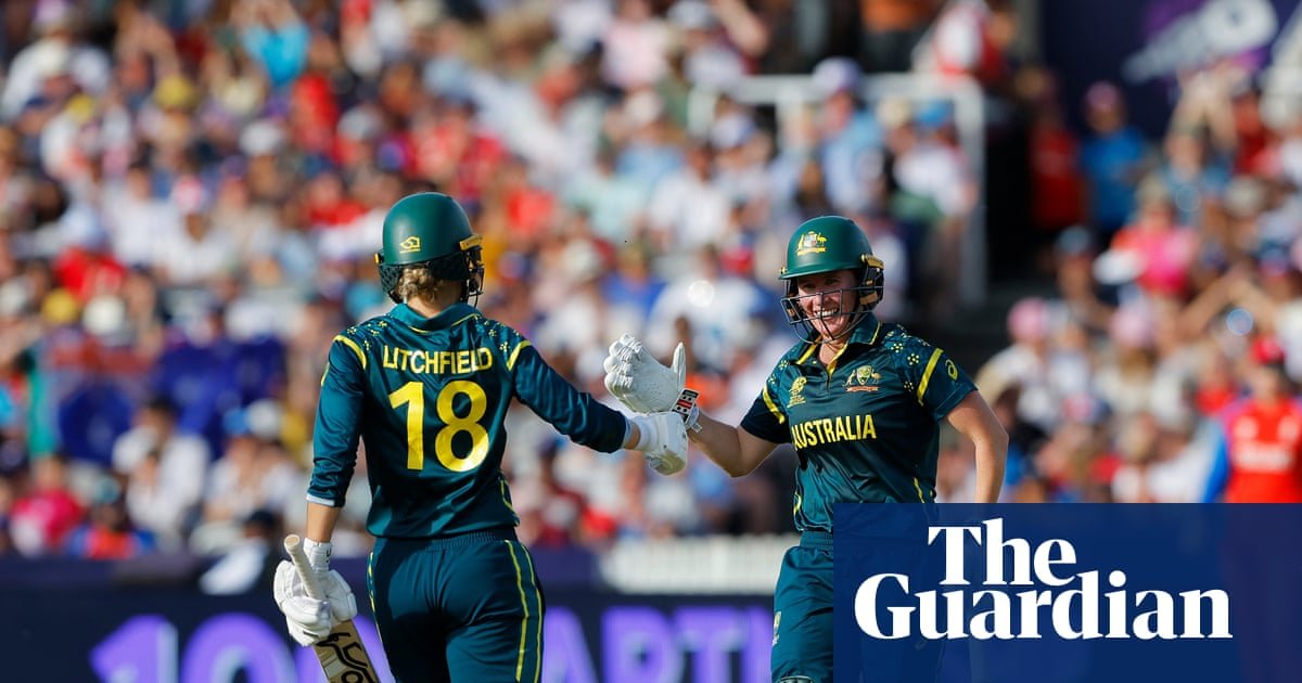 Mooney leads charge as Australia regain T20 World Cup and crush England’s dreams