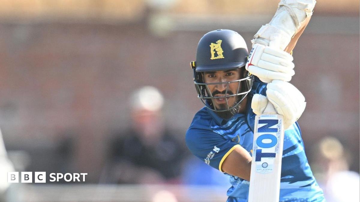 Leicestershire sign Warwickshire batter Shaikh