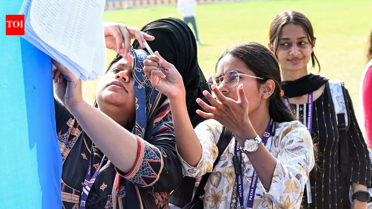 DU NCWEB 2026 admissions begin: First cut-off out for BA, BCom; merit-based seats open from today