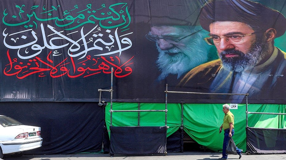 Iran regime change talk resurfaces as Trump says Tehran 'wants to meet' amid US strikes