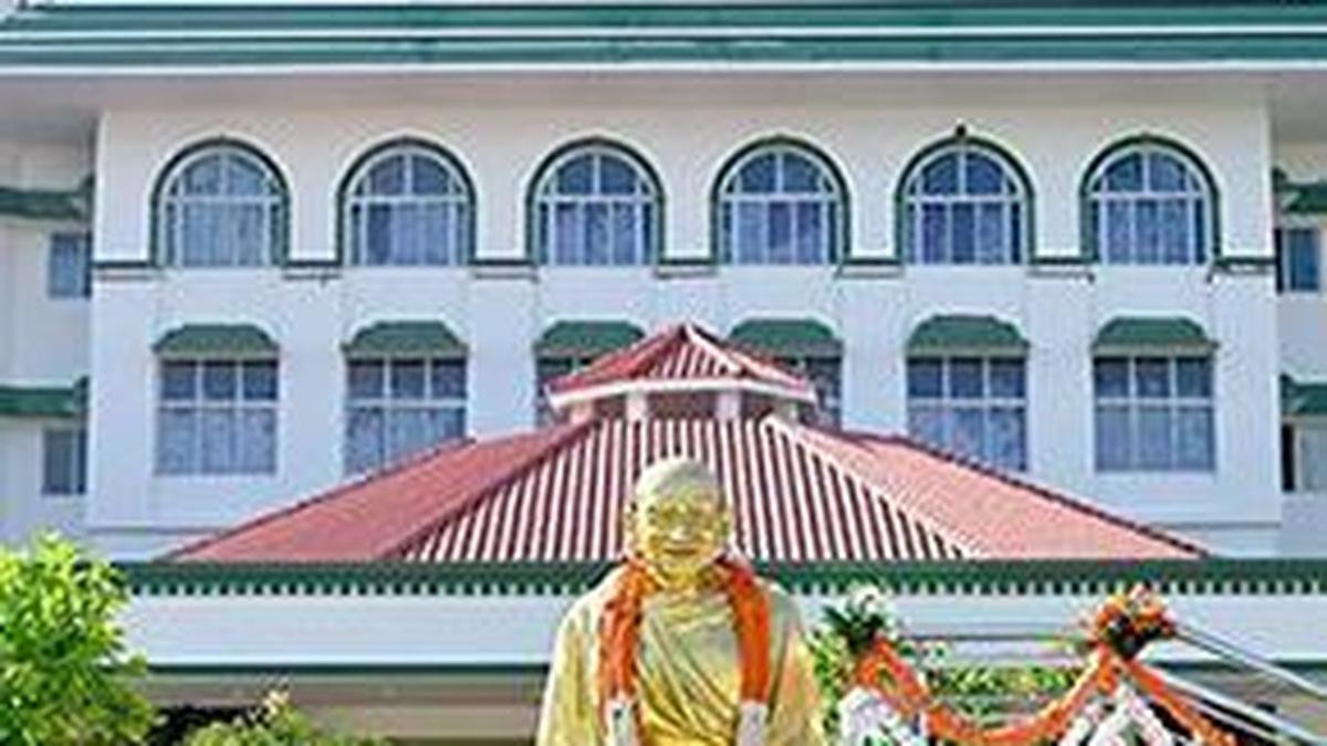 Chairperson of Palani Municipality moves HC seeking CBI probe into fraudulent registration of Palani Math land