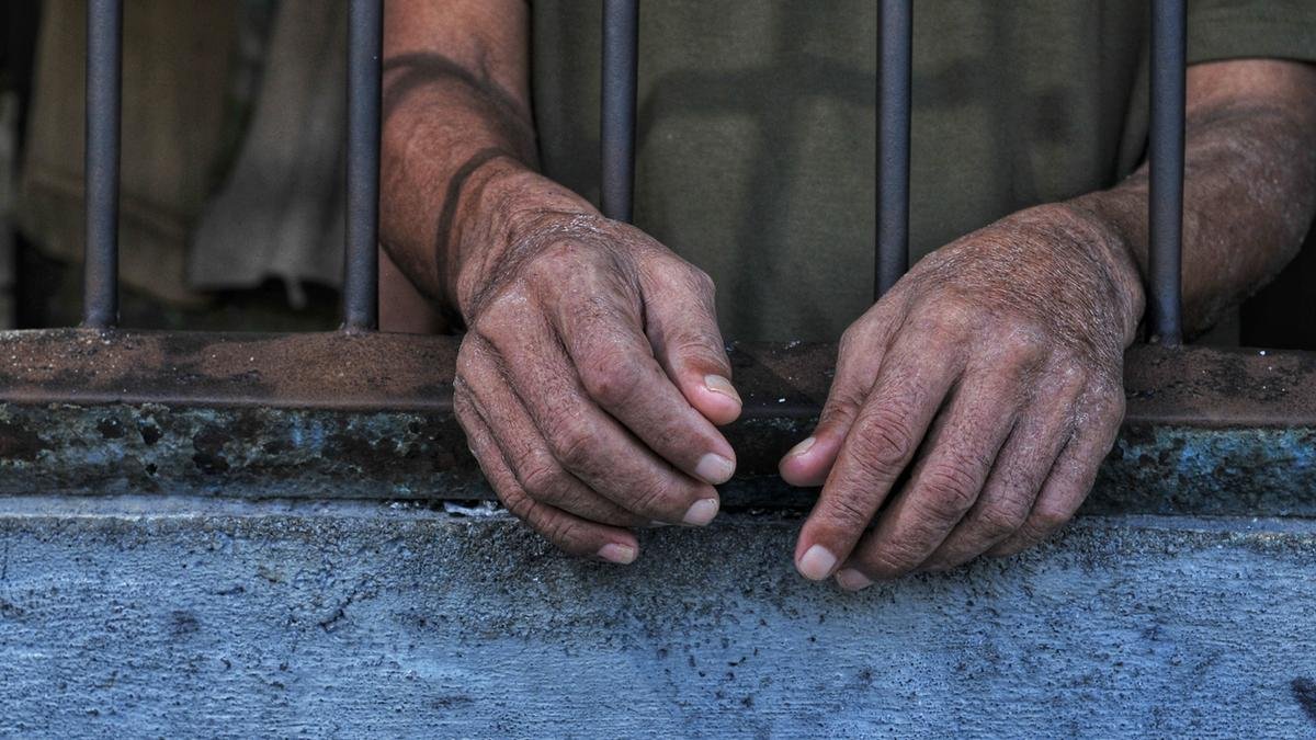 Supreme Court orders States to frame policy for early release of elderly, terminally ill prisoners