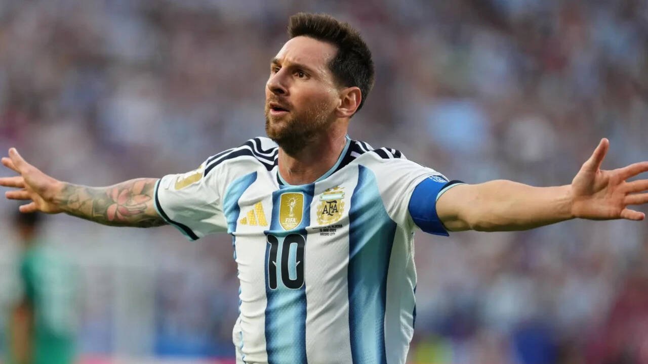 Argentina on the brink of unique World Cup record as Messi eyes another title