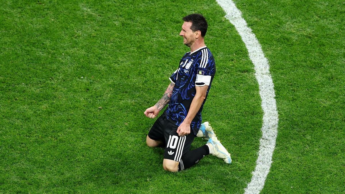 Messi has work to catch Mbappé for the Golden Boot. A 3rd Golden Ball is in reach in World Cup final