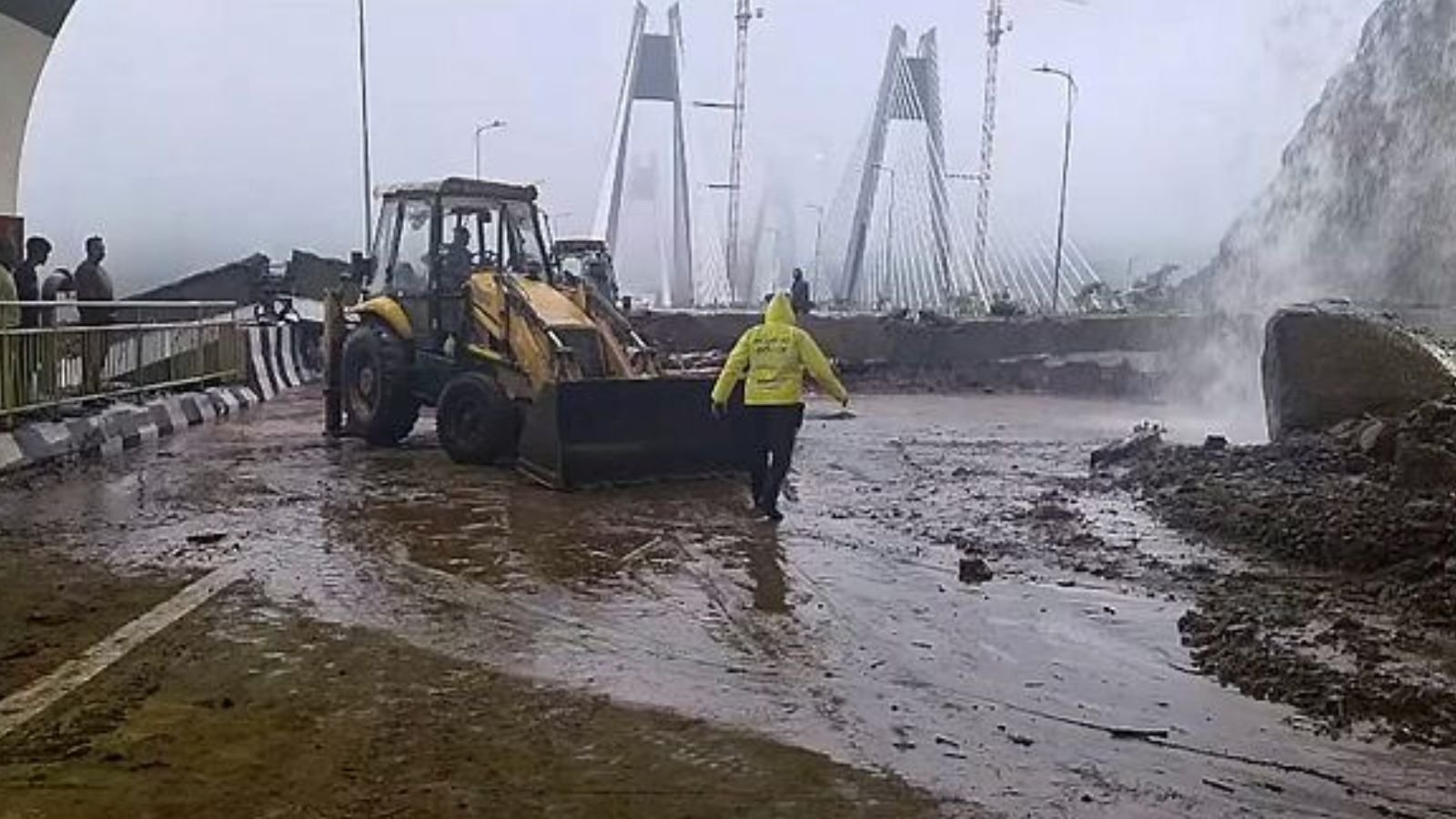 India news LIVE updates, 6 July 2026: Landslides disrupt Mumbai-Pune rail route, 16 trains cancelled, 7 deaths in Mumbai