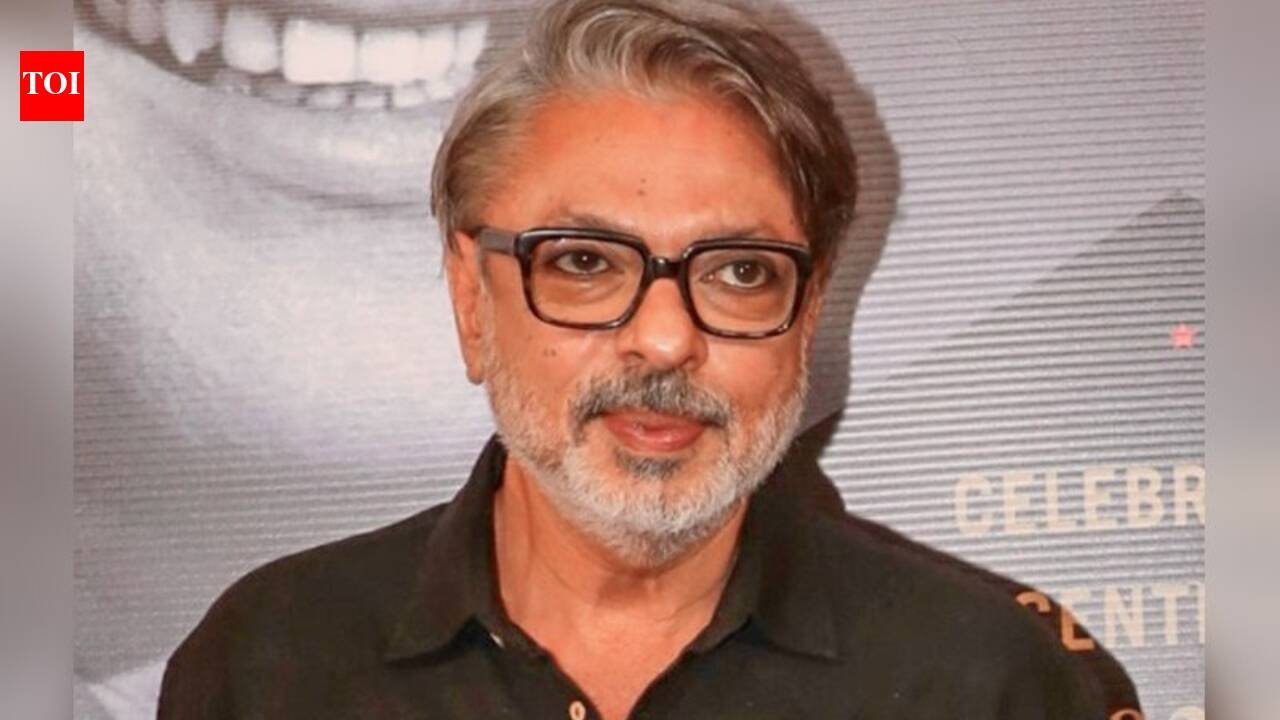 'Bhansali shouted at Aditya Pancholi, threw a chair at a senior artiste'