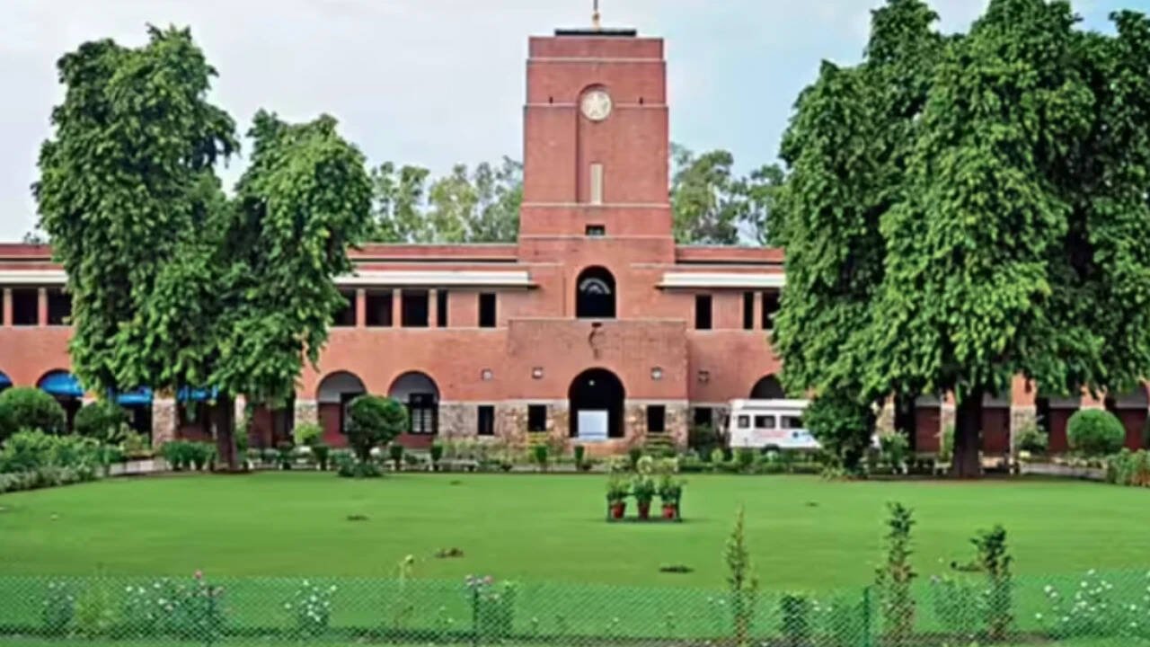 Delhi University teachers oppose fourth-year UGCF overhaul, allege statutory bodies were bypassed