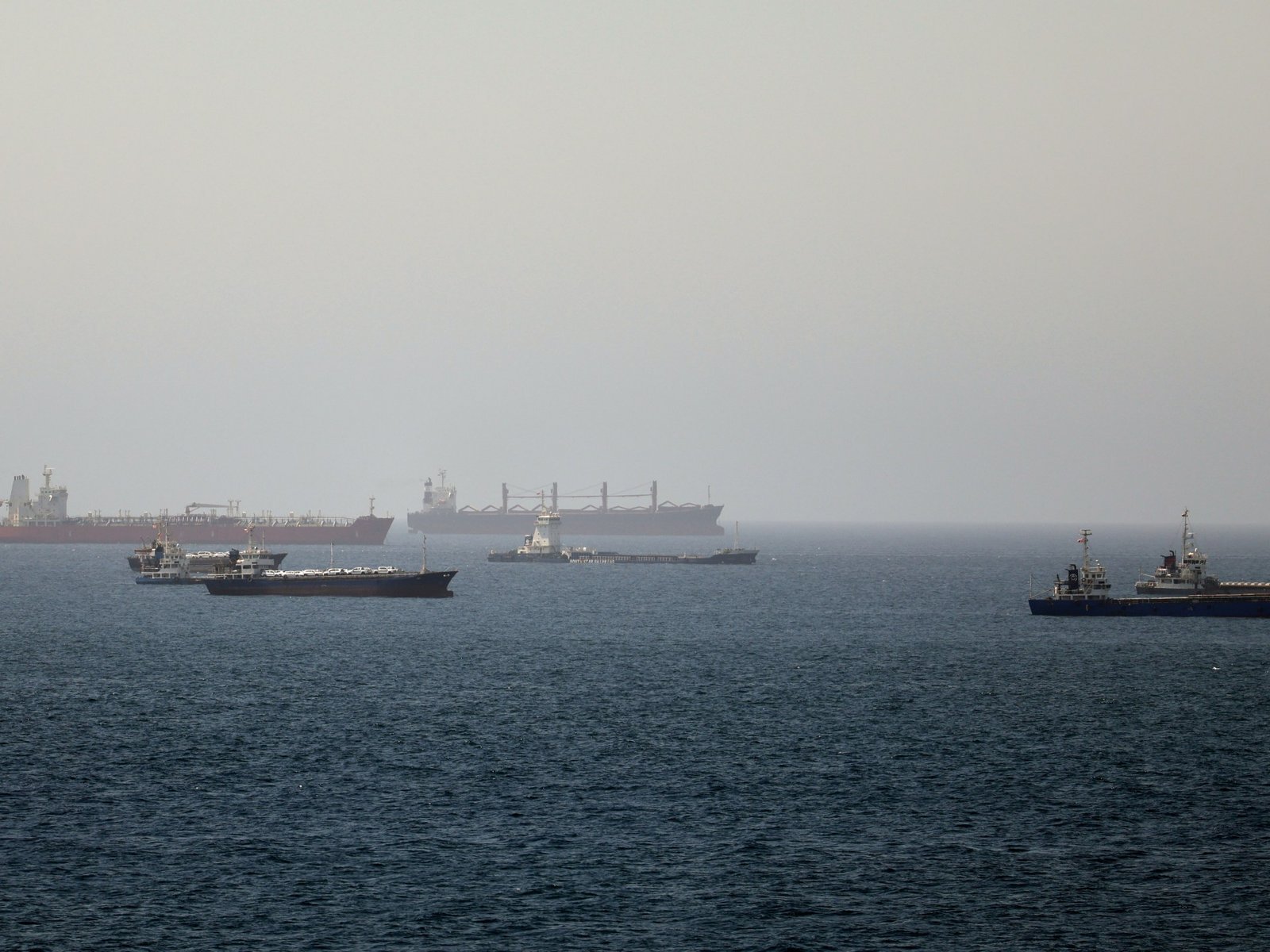 Oil surges as US strikes Iran, reversing return to pre-war prices
