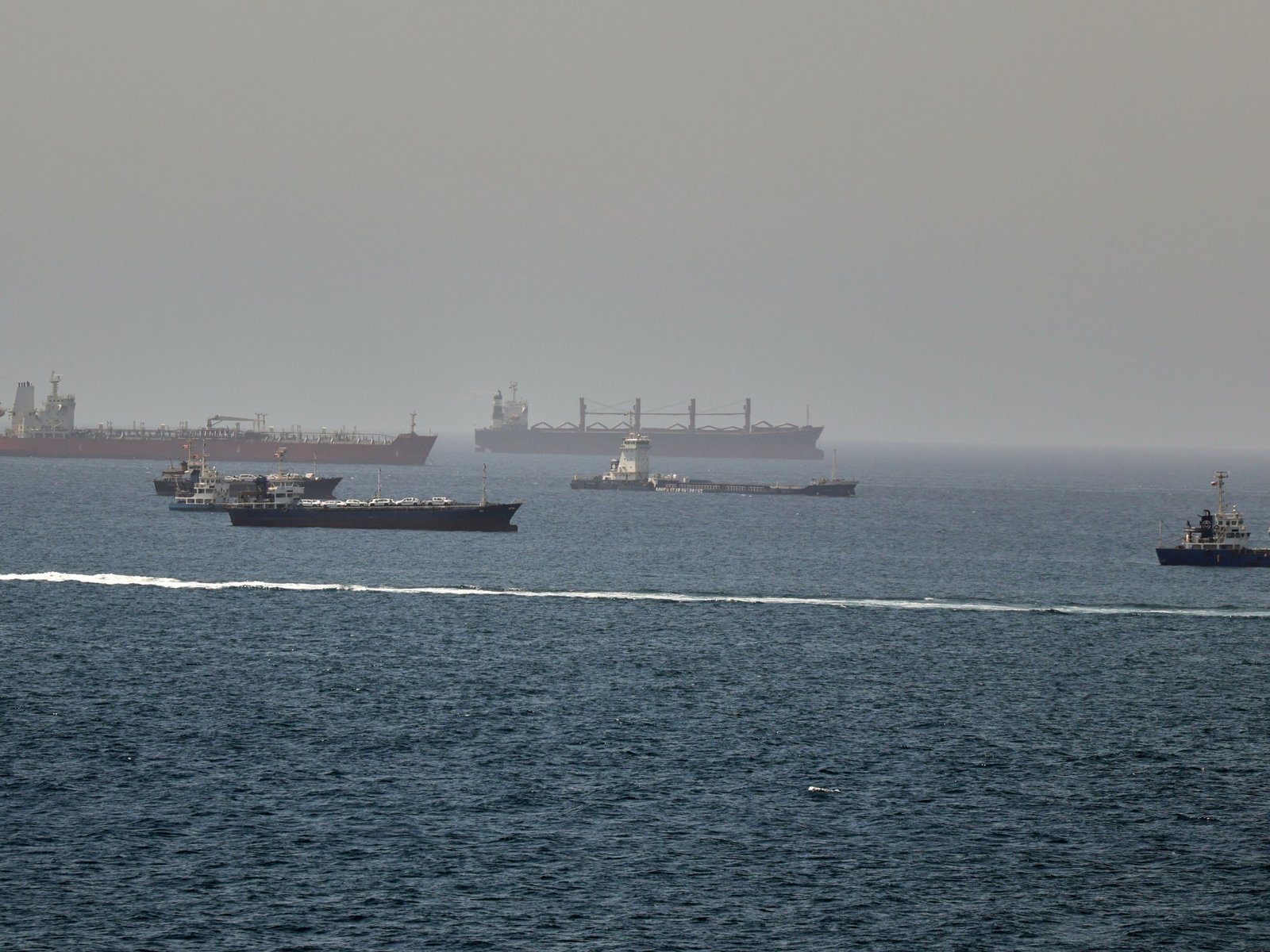 Oil prices hit 1-month high as US-Iran attacks dim Strait of Hormuz outlook