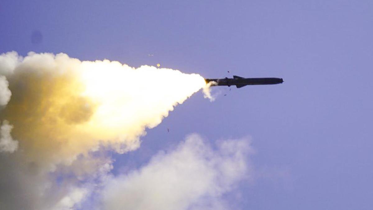 India, Indonesia deepen defence partnership with BrahMos, Astra pacts
