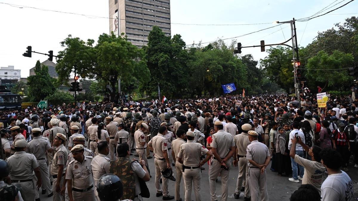 CJI Kant says ‘no plea’ filed on ‘police violence’ during CJP’s Parliament march