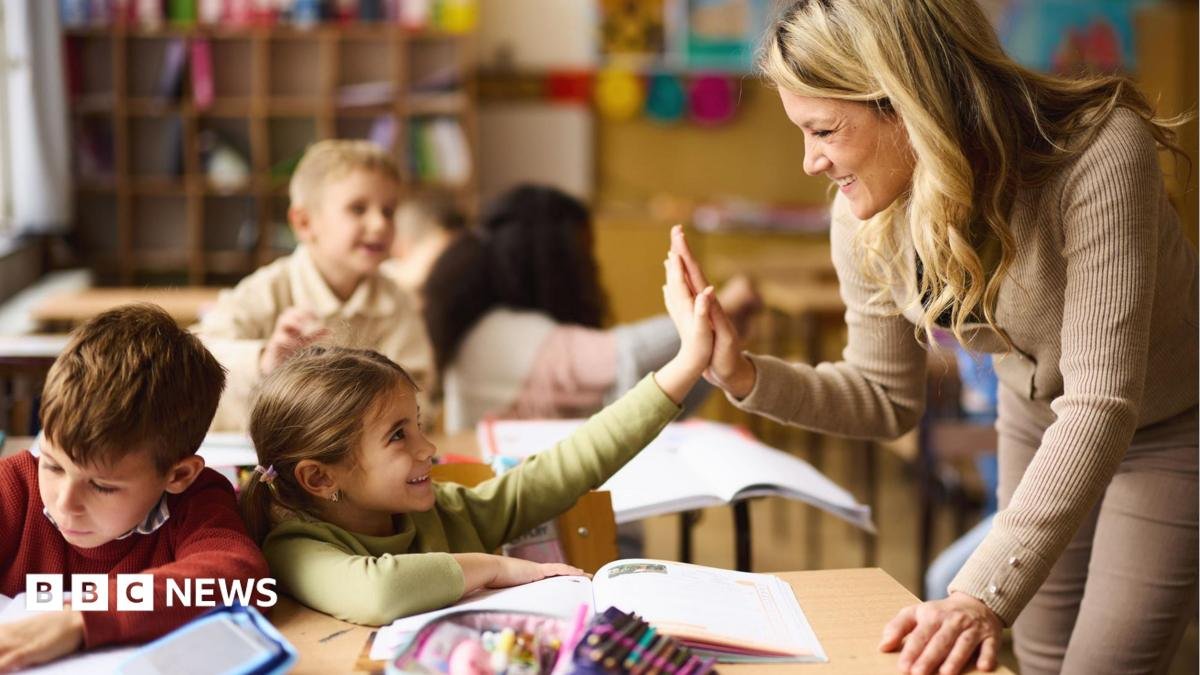 How to navigate the awkward year-end teacher 'thank you' collection