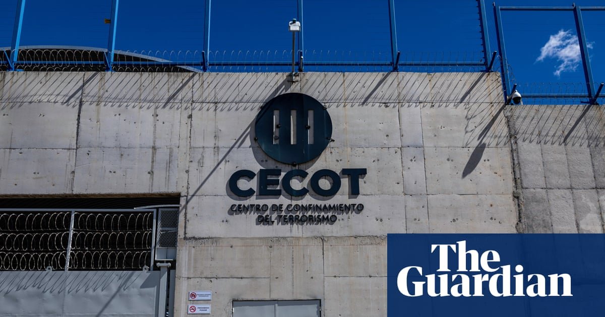 Venezuela men sue aviation firms who flew them to notorious Salvadorian jail
