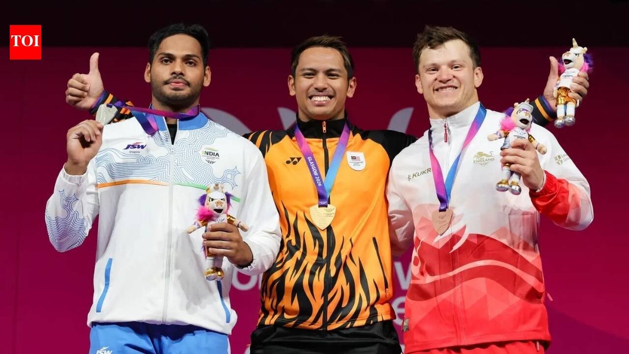 CWG: Ajaya Babu wins silver in 79kg weightlifting after record-breaking duel