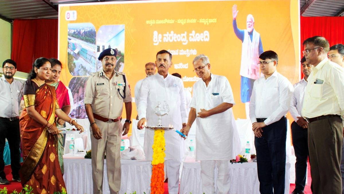 Prime Minister virtually inaugurates redeveloped Koppal railway station under Amrit Station Scheme