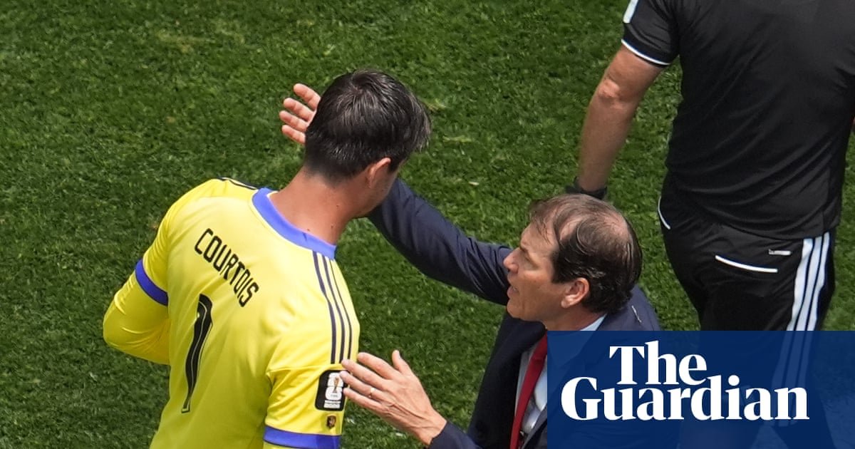 Rudi Garcia faces Belgian backlash for taking Courtois off in World Cup loss to Spain