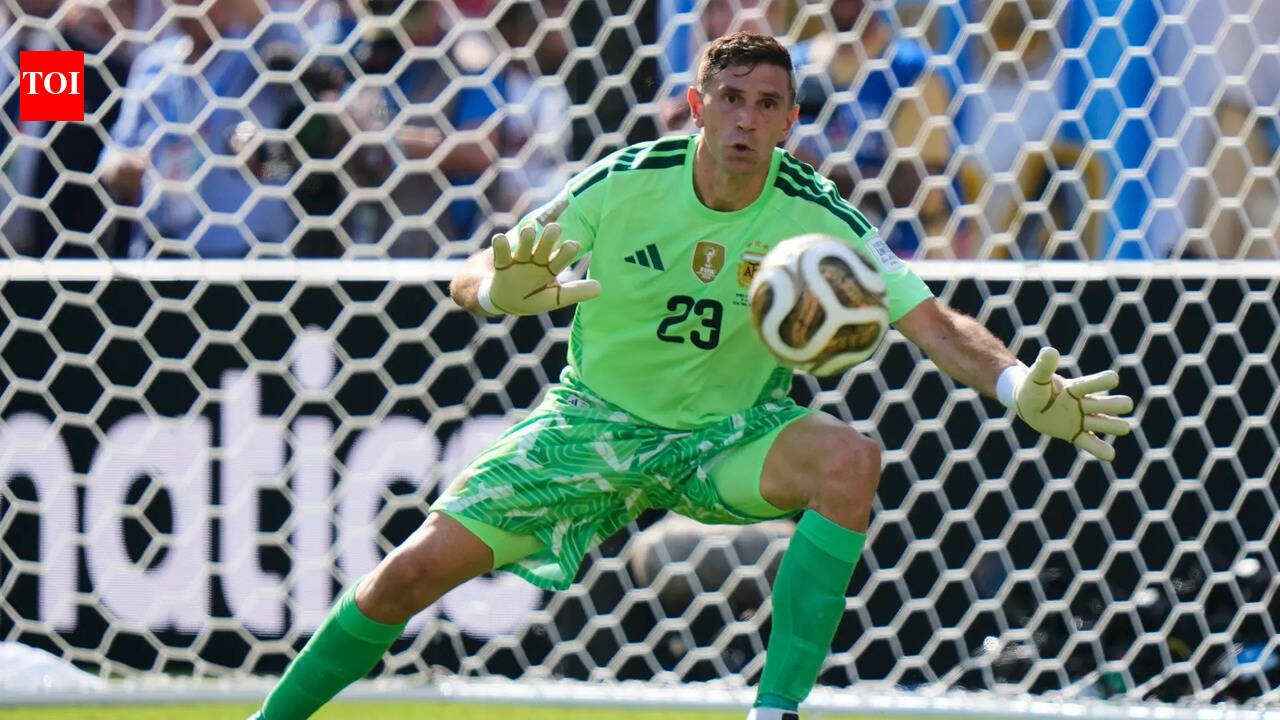 'I'm so sorry': Emiliano Martinez apologises, hints at Argentina retirement