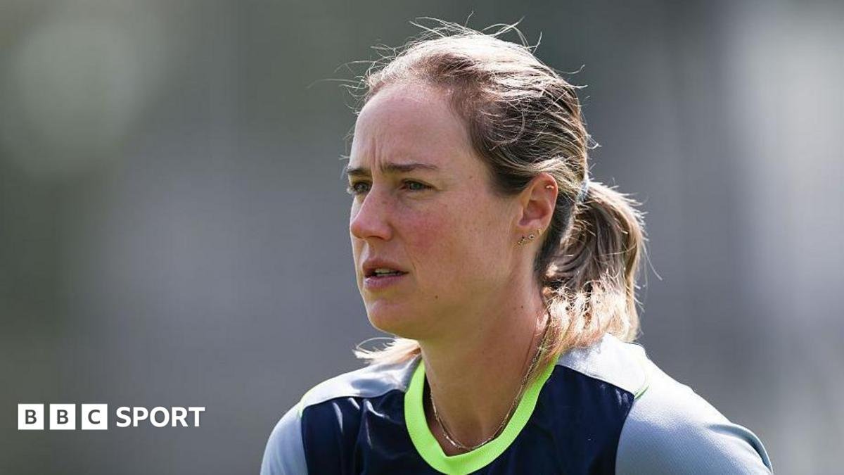 Perry comes through training ahead of T20 World Cup final