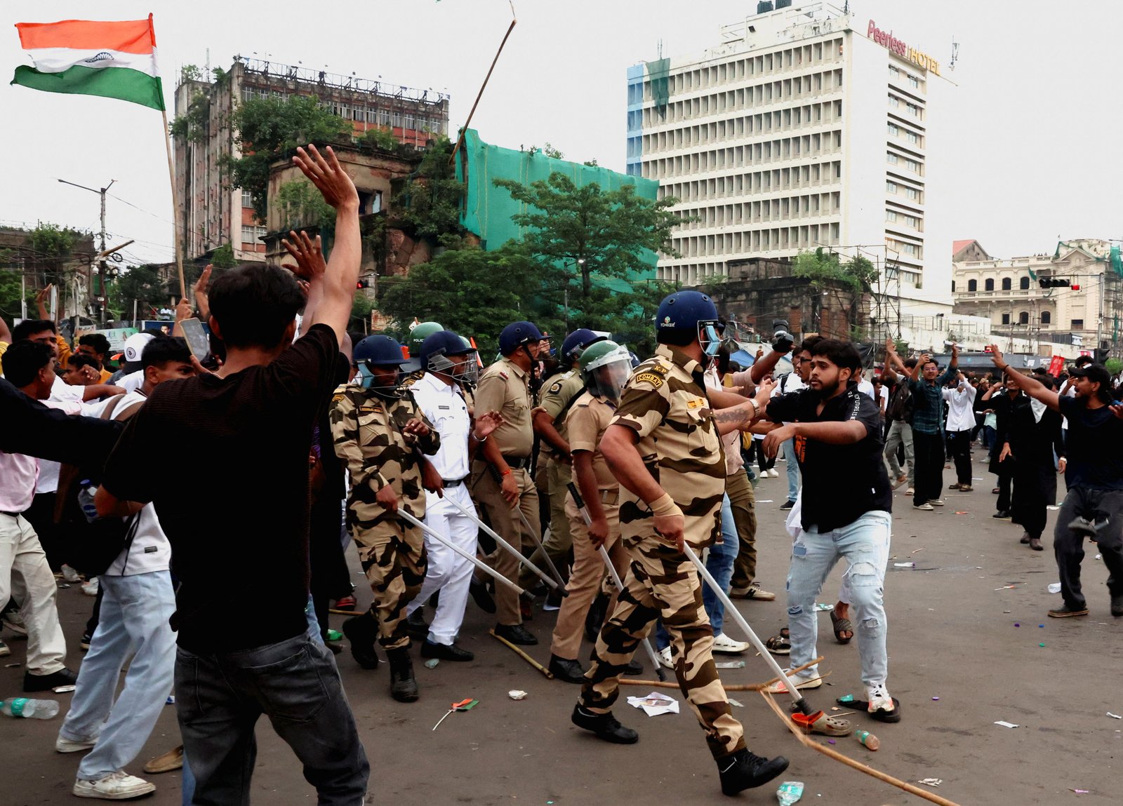 CJP protest today LIVE updates: Wangchuk's 'character certificate' jibe at critics; 18 metro stations closed