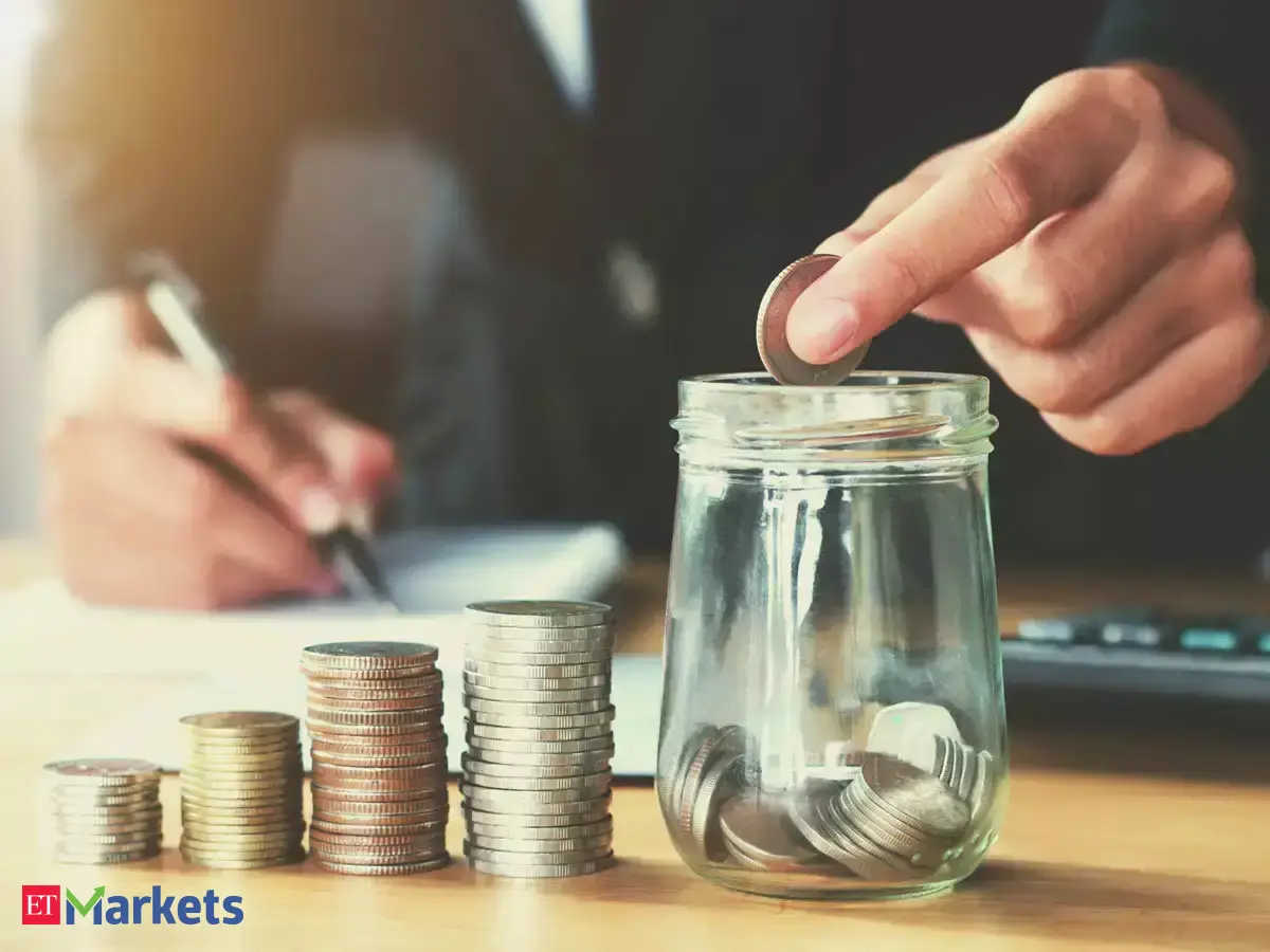 Multibagger smallcaps: FIIs raised stakes in these 14 stocks for 2 straight quarters; shares soared up to 450%