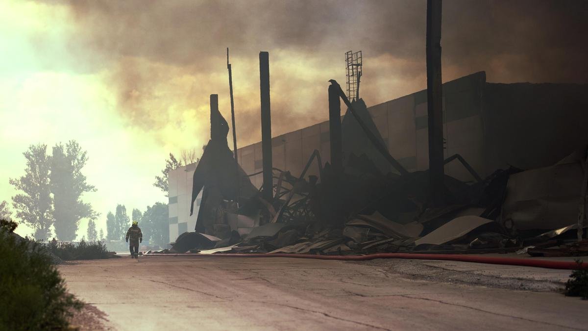 Russia bombards nine Ukrainian cities, calling the strikes ’massive’