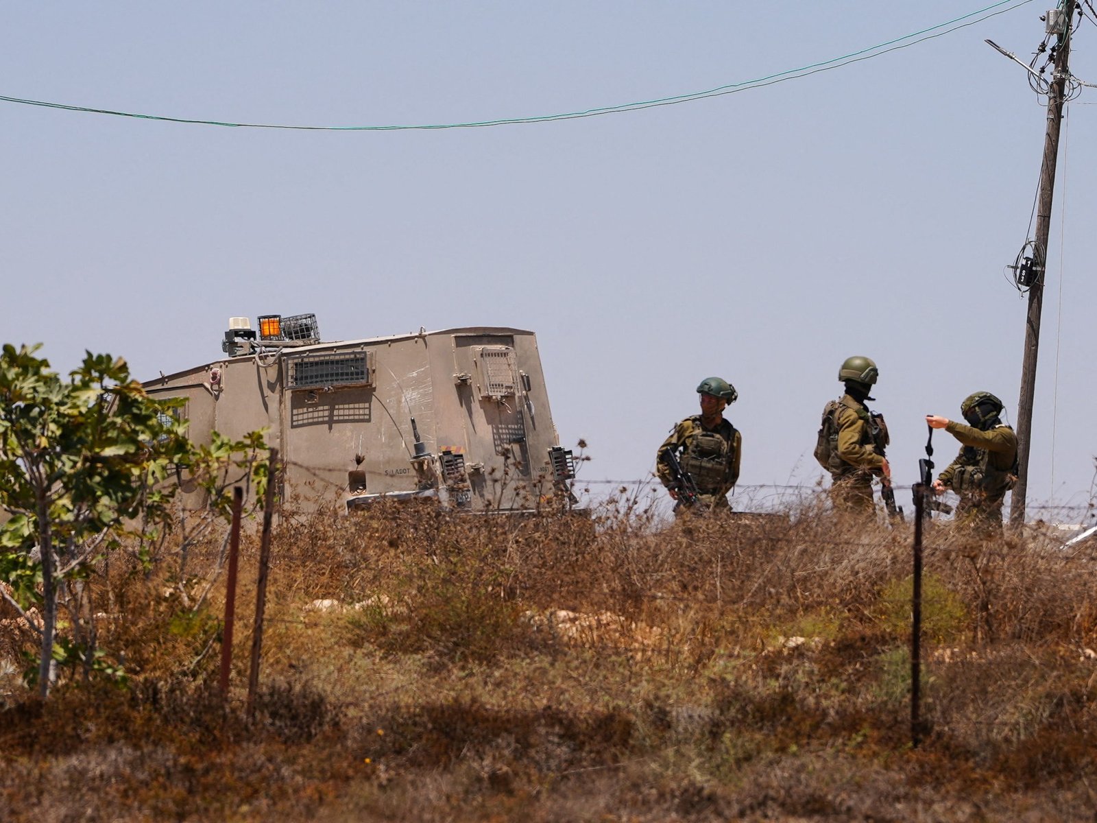 ‘Water and salt’: Qusra residents trapped in Israeli settler siege