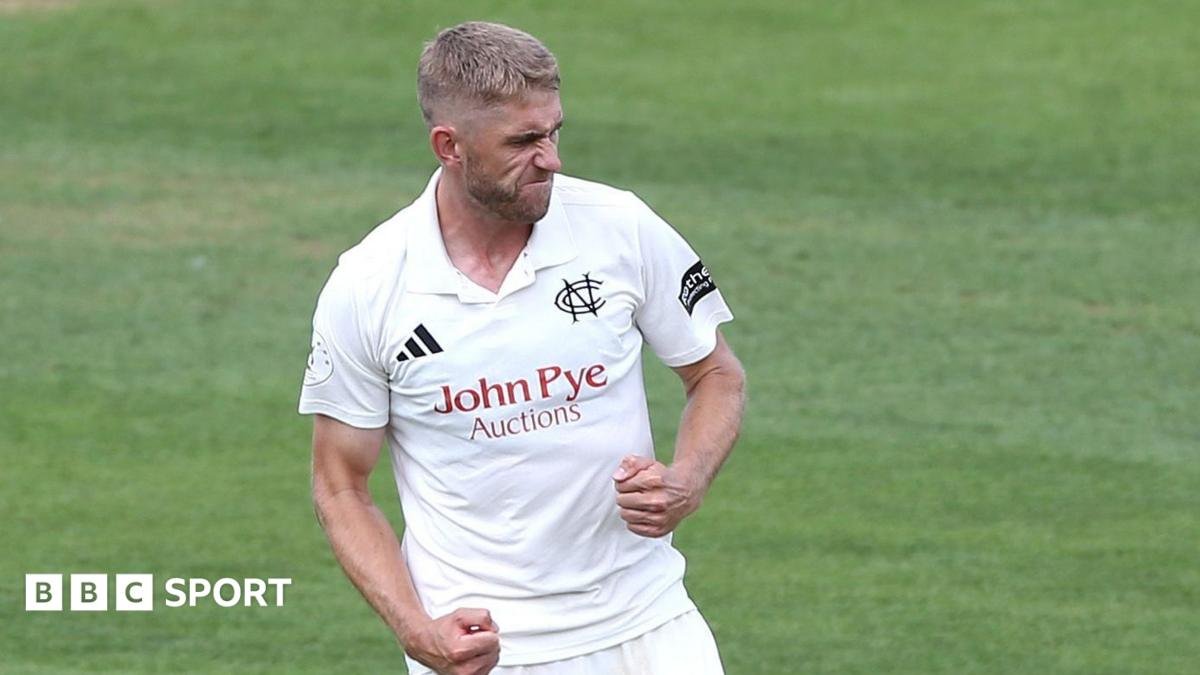 Stone takes five as Notts draw with Warwickshire